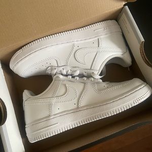 Little Boys Nike Air Force 1- size 11.5